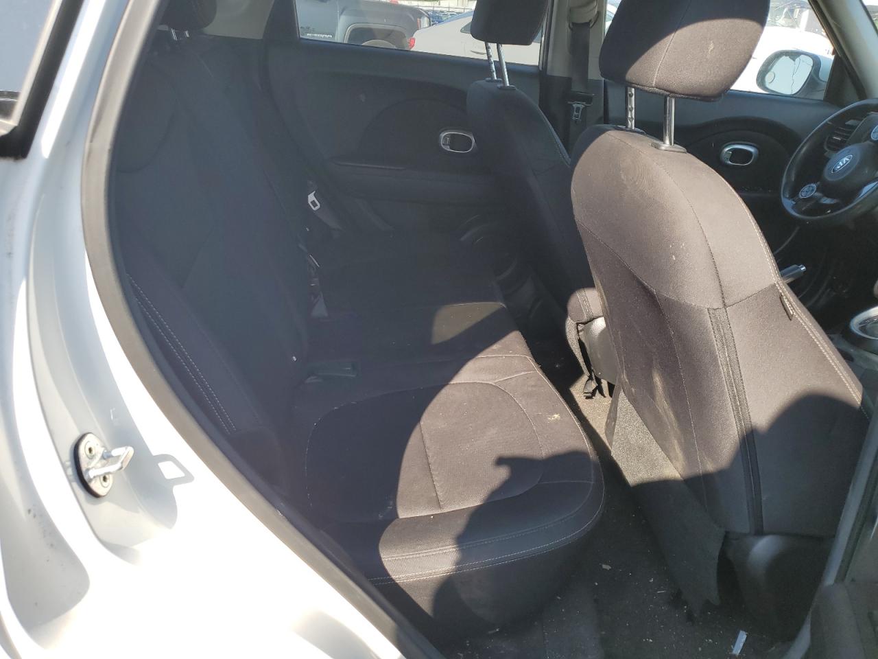 KNDJN2A29F7776919 2015 Kia Soul