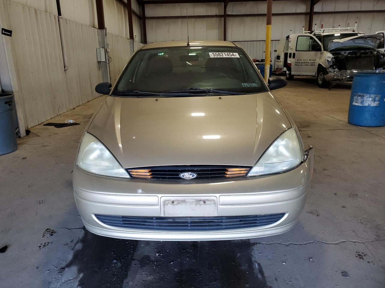 1FAFP33P72W262863 2002 Ford Focus Lx