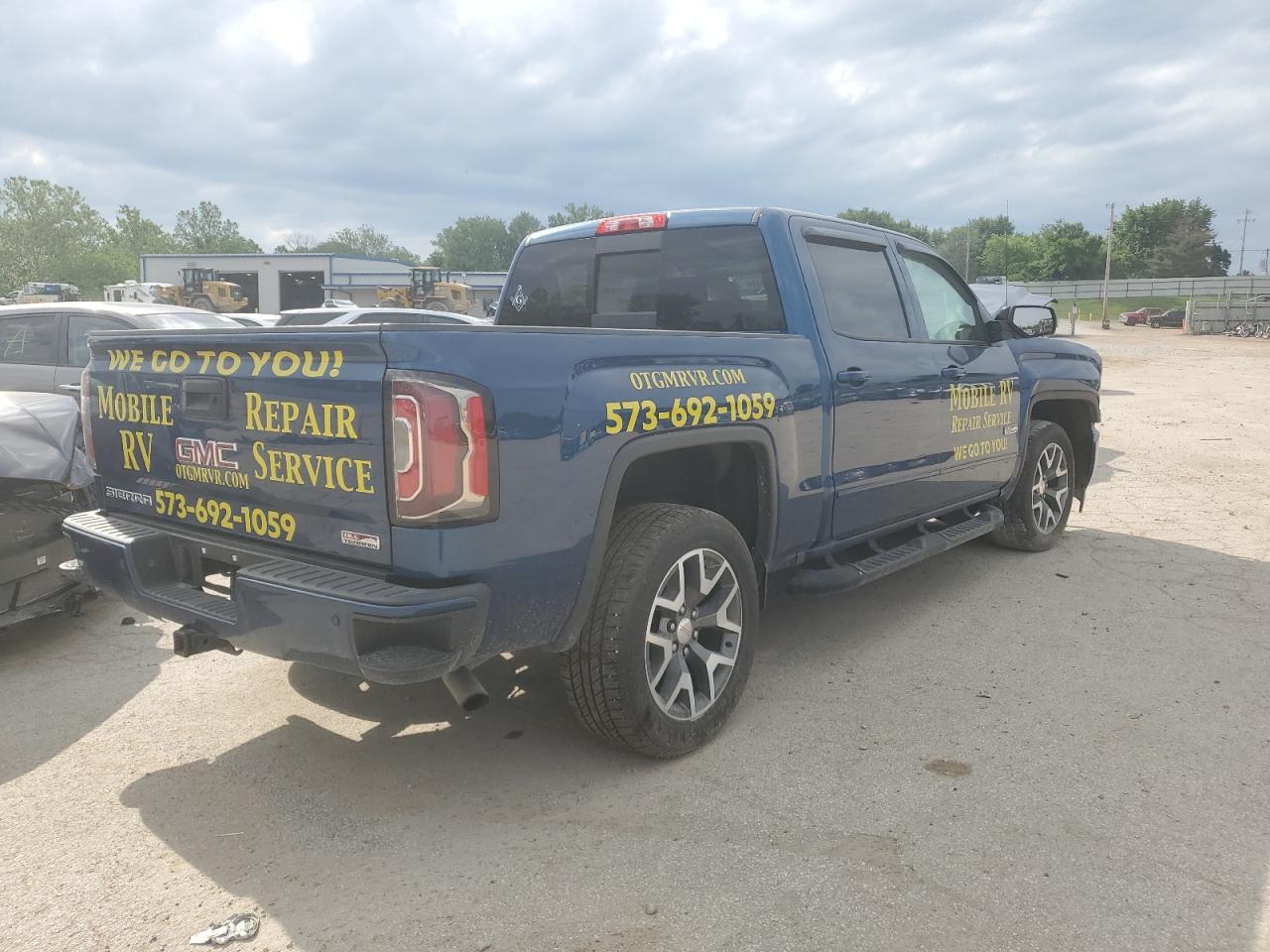 2017 GMC Sierra K1500 Slt vin: 3GTU2NEJ1HG517177