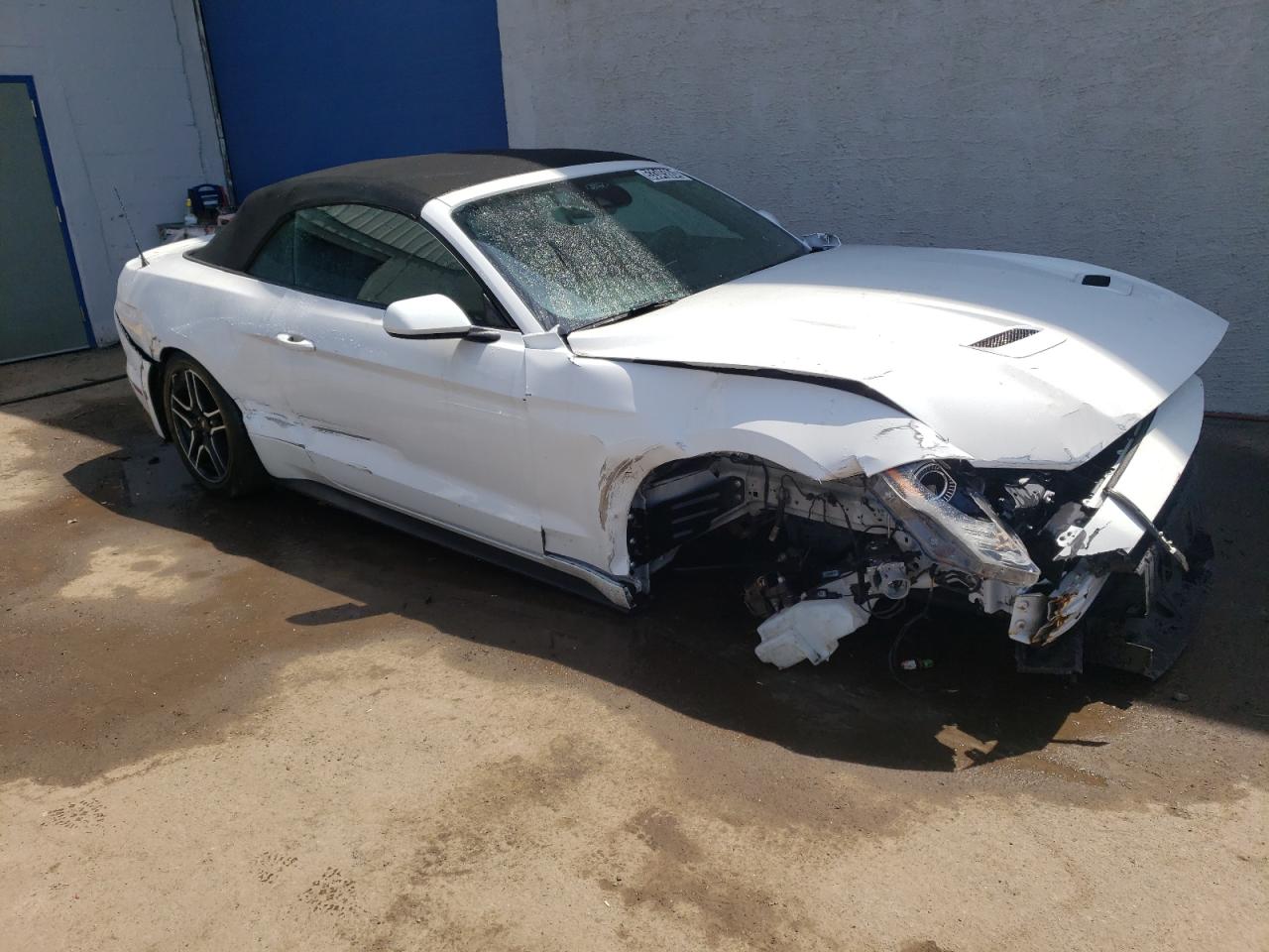 Lot #2726449325 2022 FORD MUSTANG