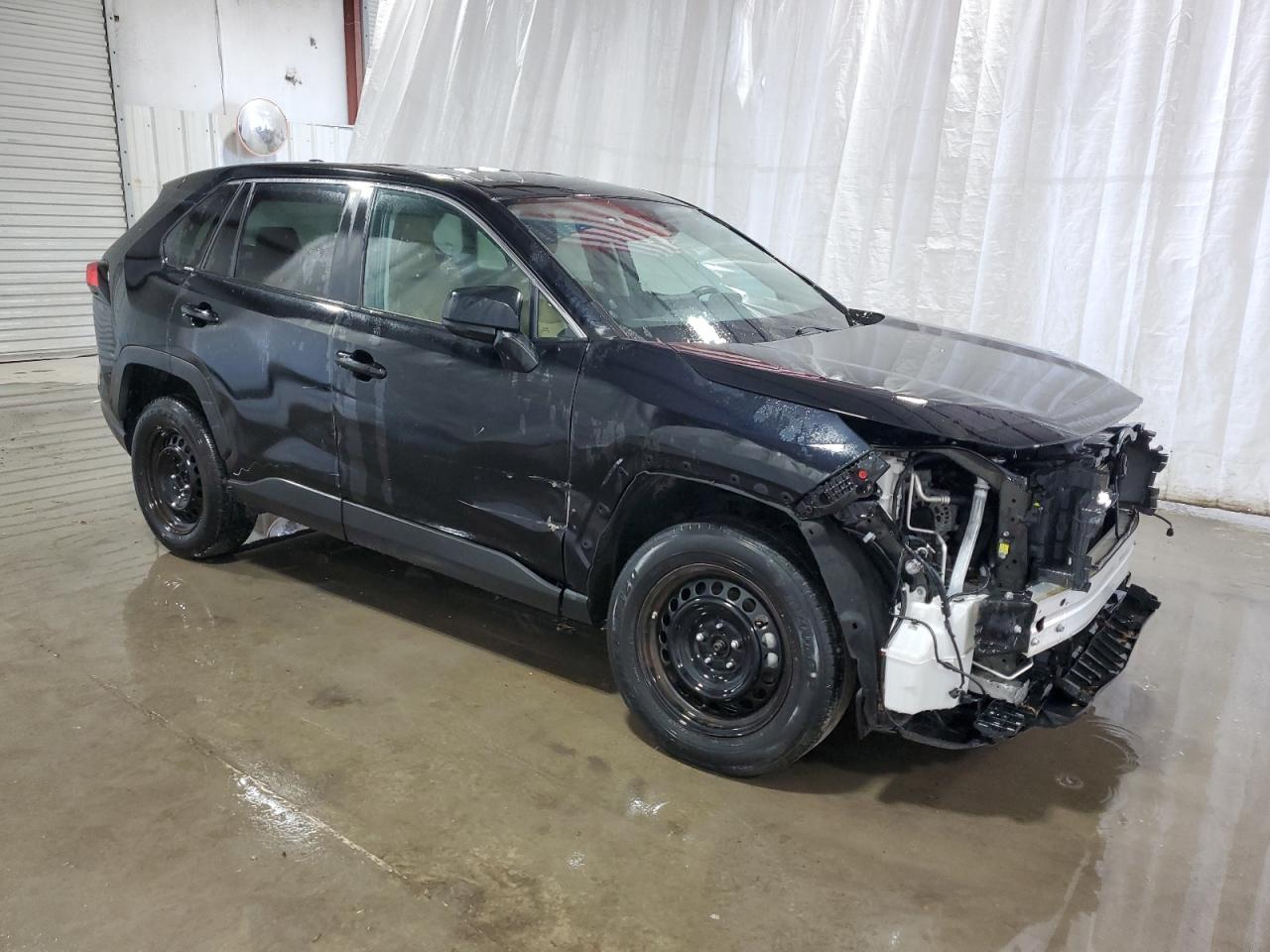 2T3H1RFV5NC174349 2022 Toyota Rav4 Le