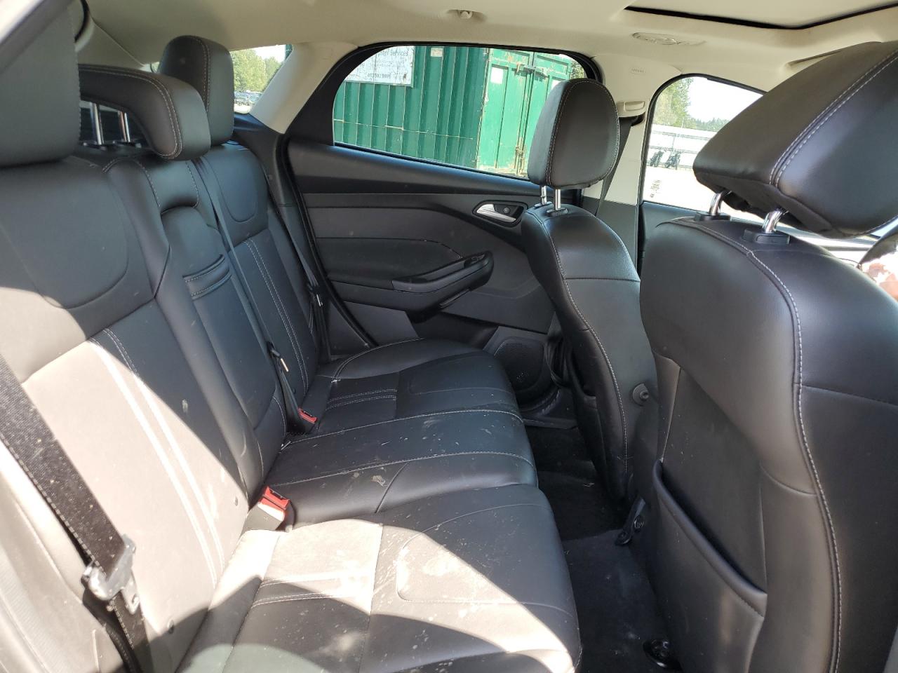 1FADP3N28DL138887 2013 Ford Focus Titanium