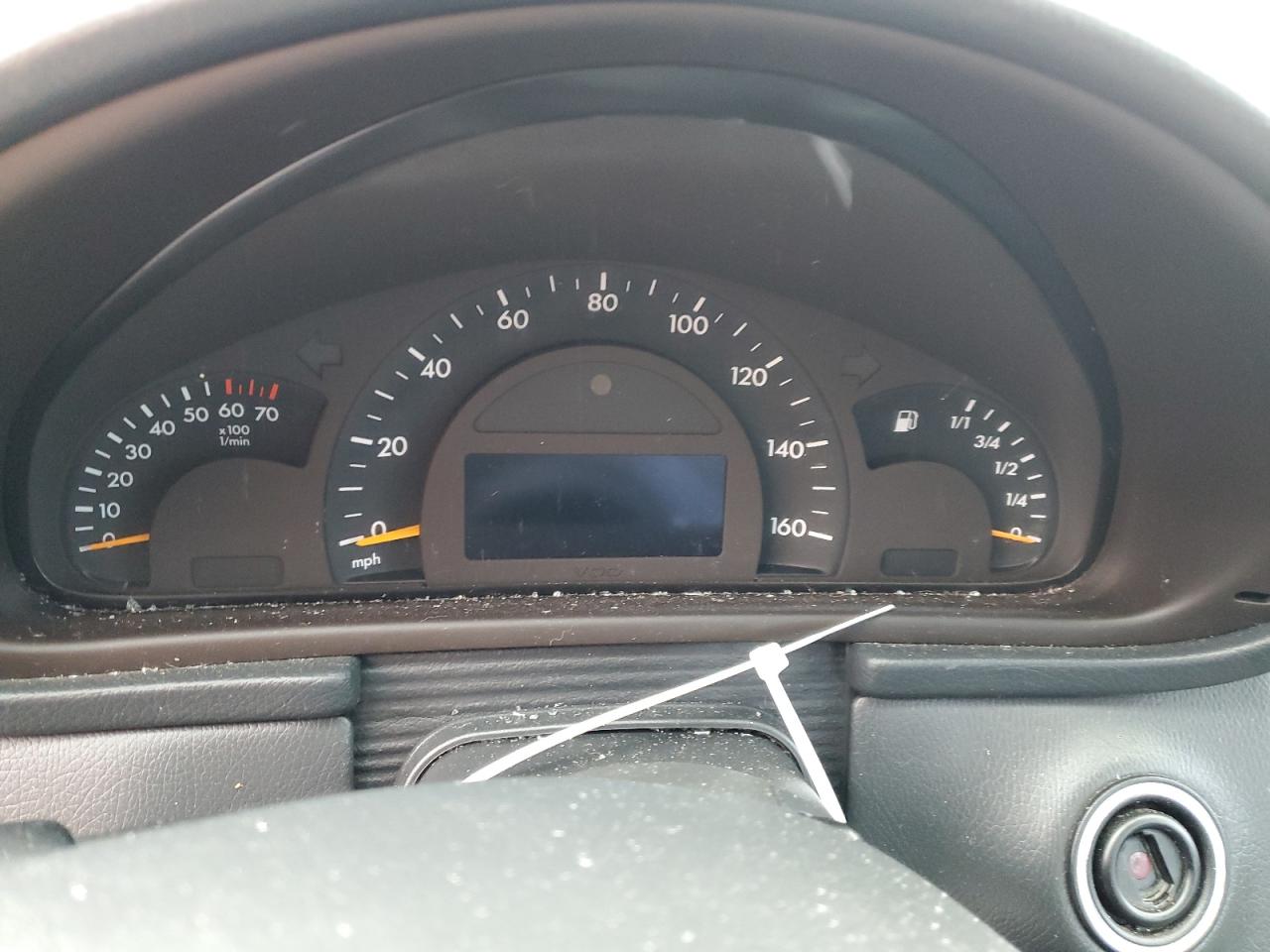 WDBRF61J12F285015 2002 Mercedes-Benz C 240