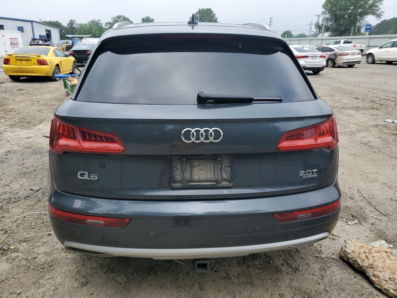 WA1BNAFY8J2077728 2018 Audi Q5 Premium Plus