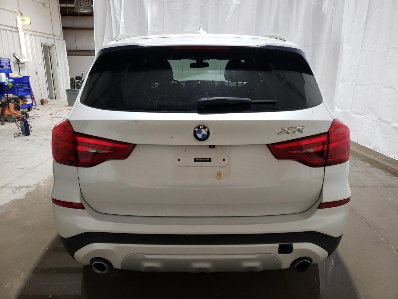 5UXTR9C5XJLD66242 2018 BMW X3 xDrive30I