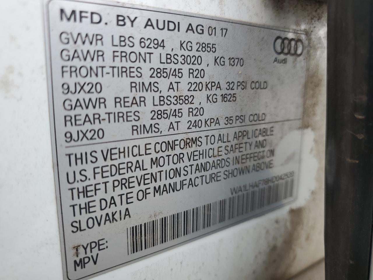 WA1LHAF78HD042530 2017 Audi Q7 Premium Plus