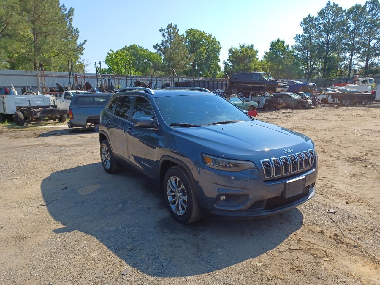 2019 Jeep Cherokee Latitude Plus vin: 1C4PJLLB3KD475101