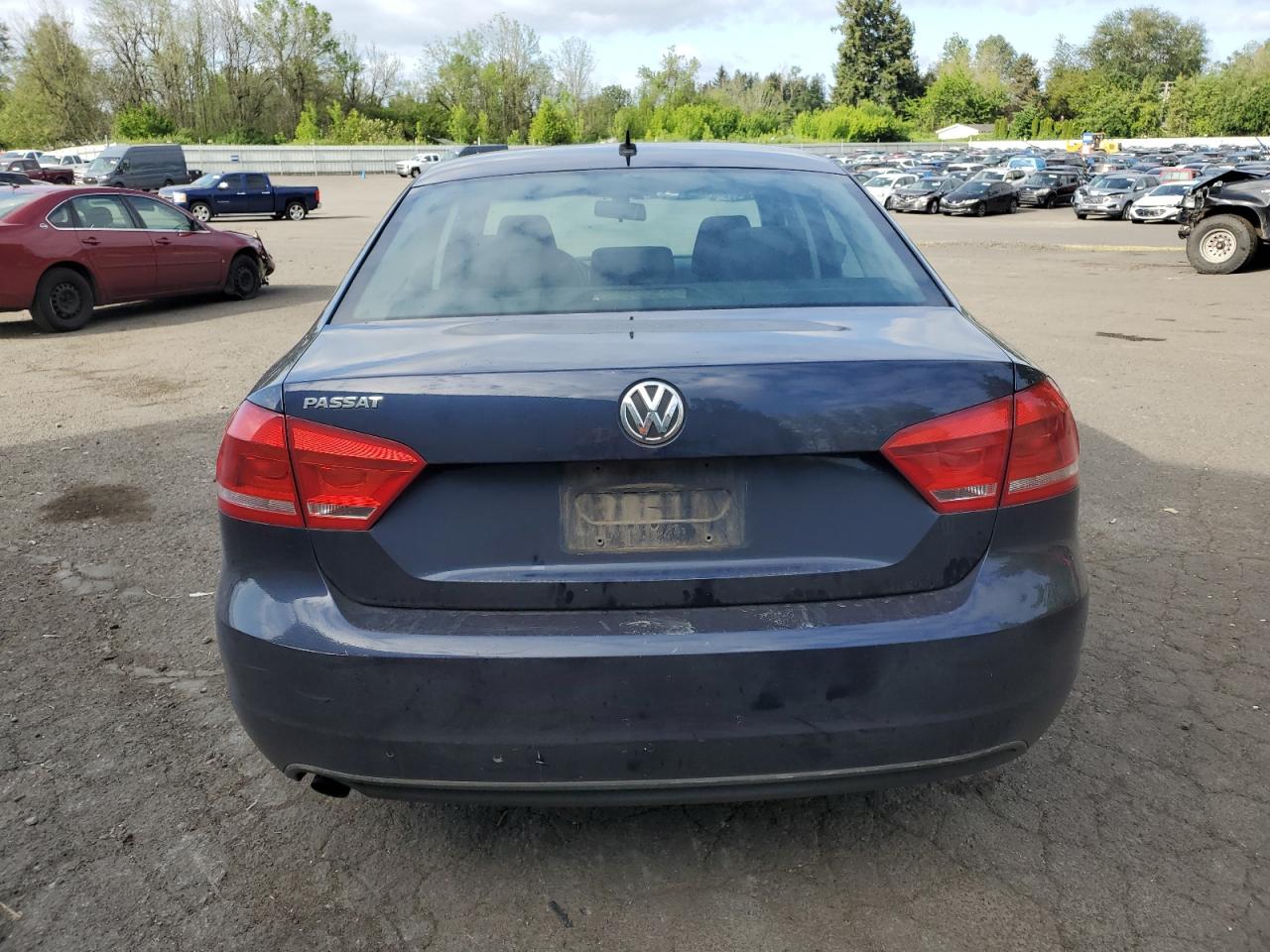 1VWAP7A39DC035171 2013 Volkswagen Passat S