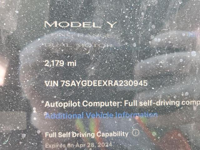 2024 Tesla Model Y VIN: 7SAYGDEEXRA230945 Lot: 55695944