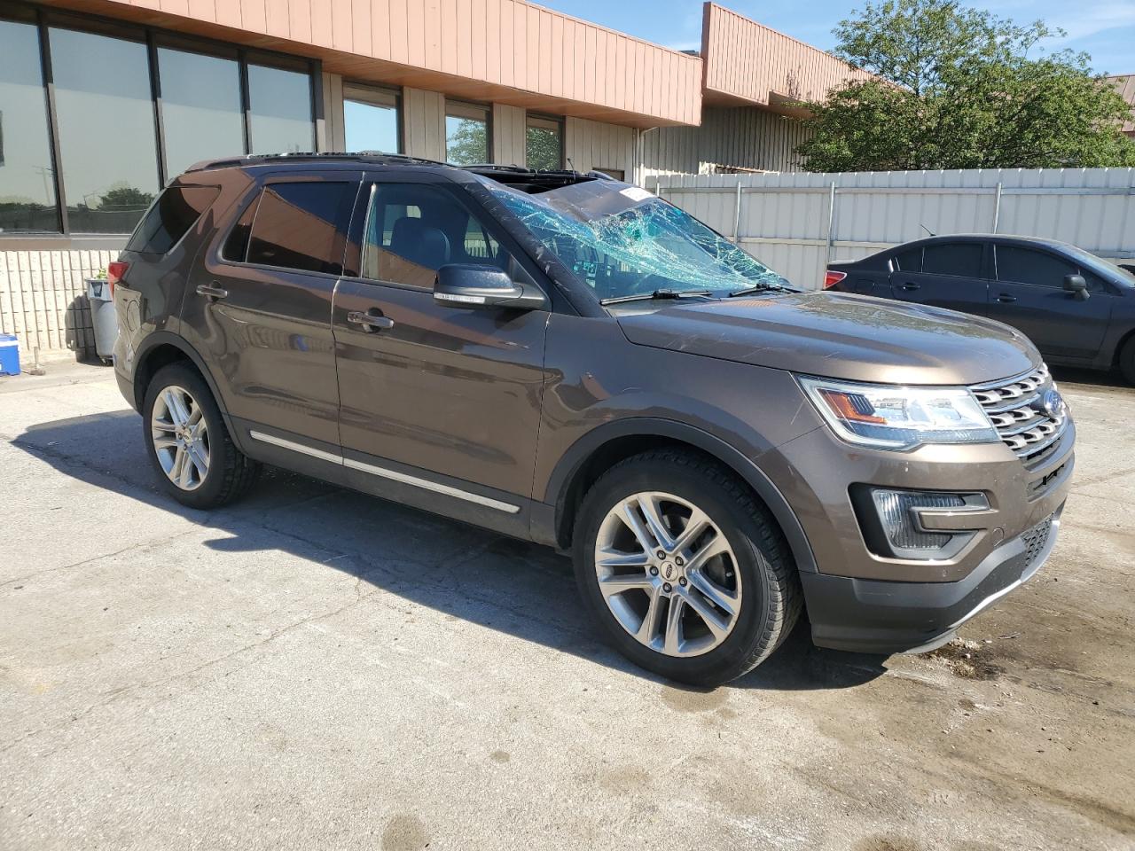 2016 Ford Explorer Xlt vin: 1FM5K8D85GGA33619