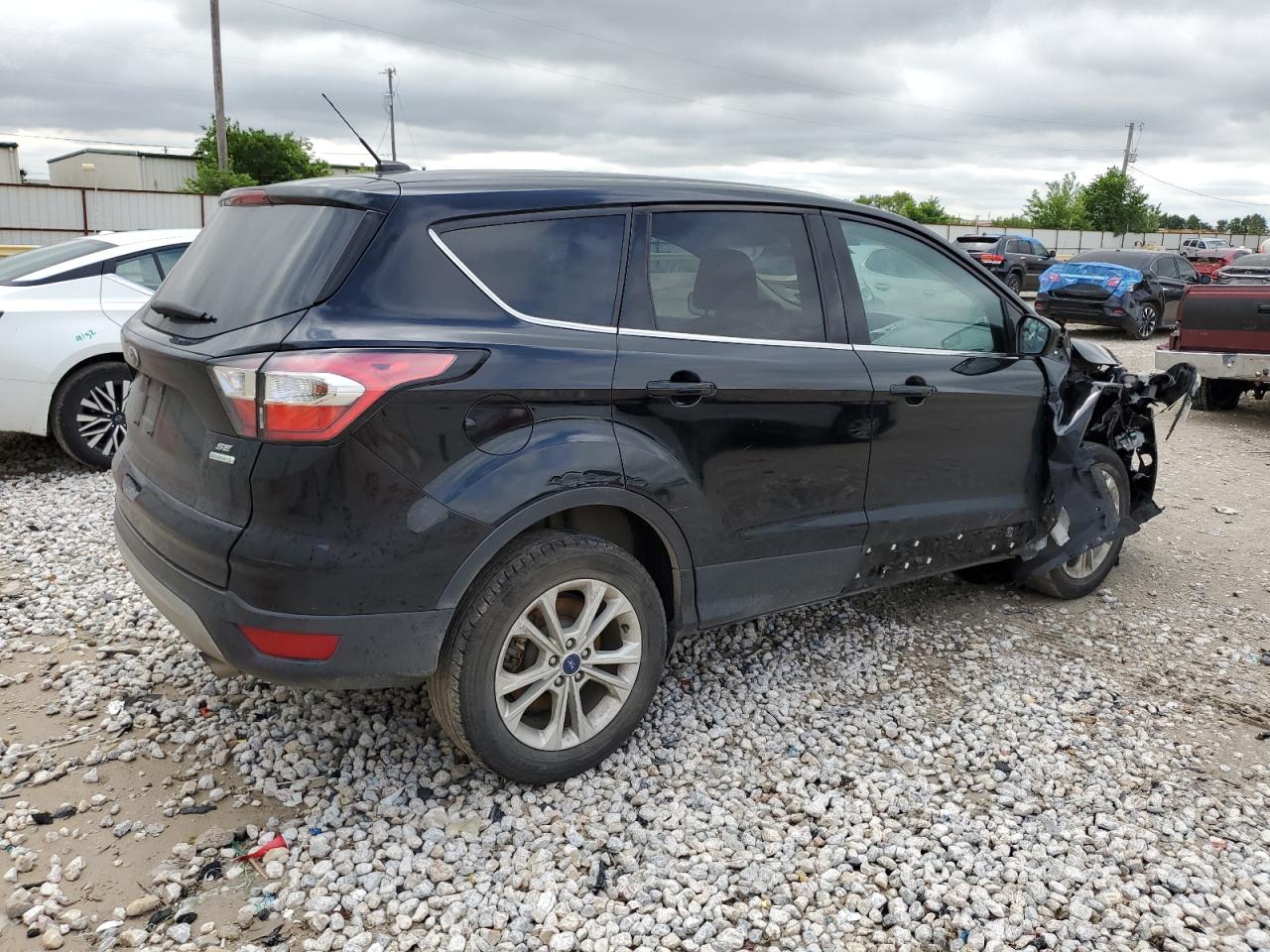 1FMCU0GD6HUE92141 2017 Ford Escape Se