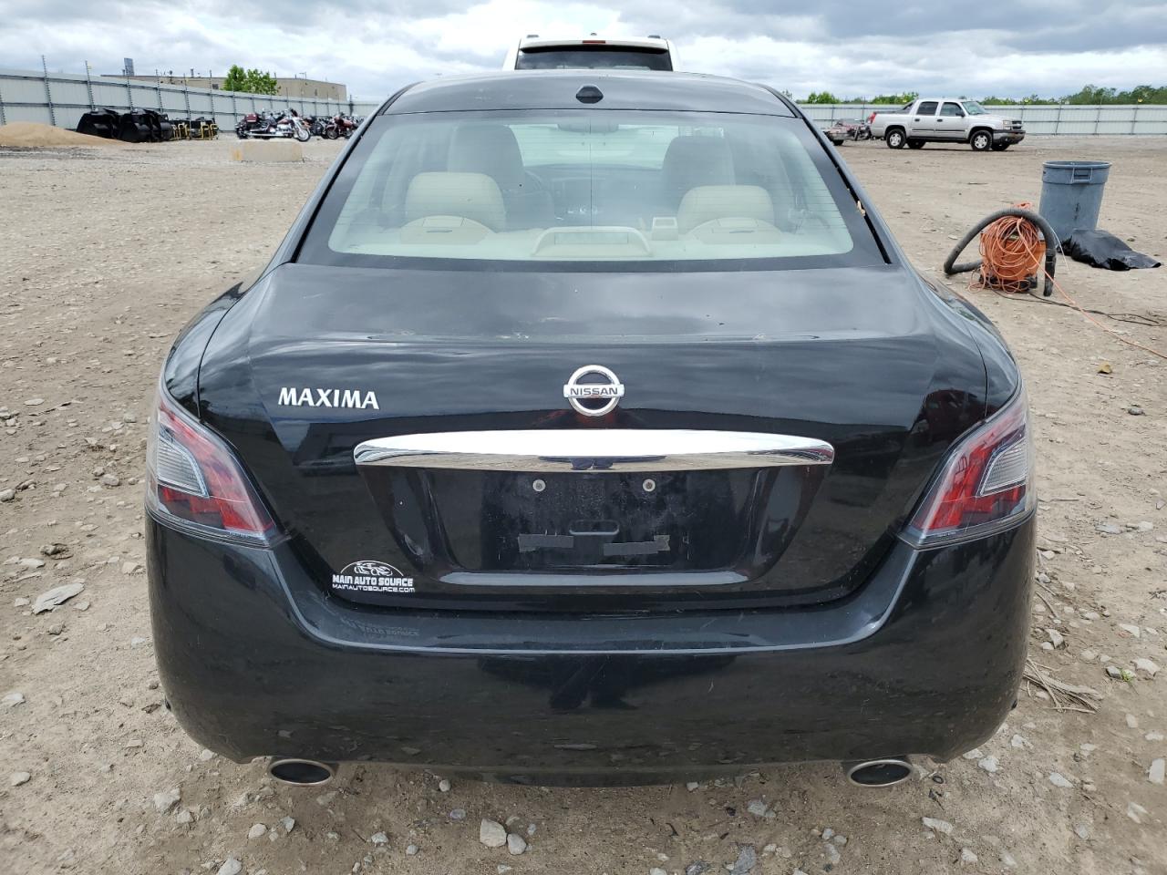 1N4AA5AP4DC814009 2013 Nissan Maxima S