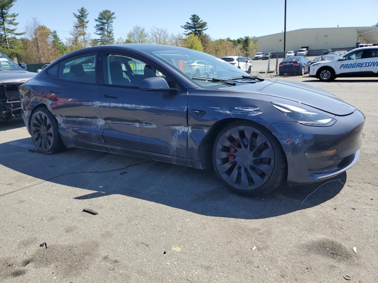 2023 Tesla Model 3 vin: 5YJ3E1EC4PF559926