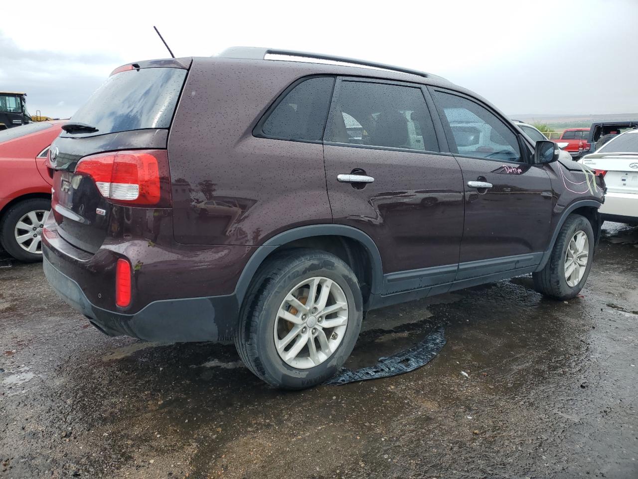 2015 Kia Sorento Lx vin: 5XYKT3A6XFG662157