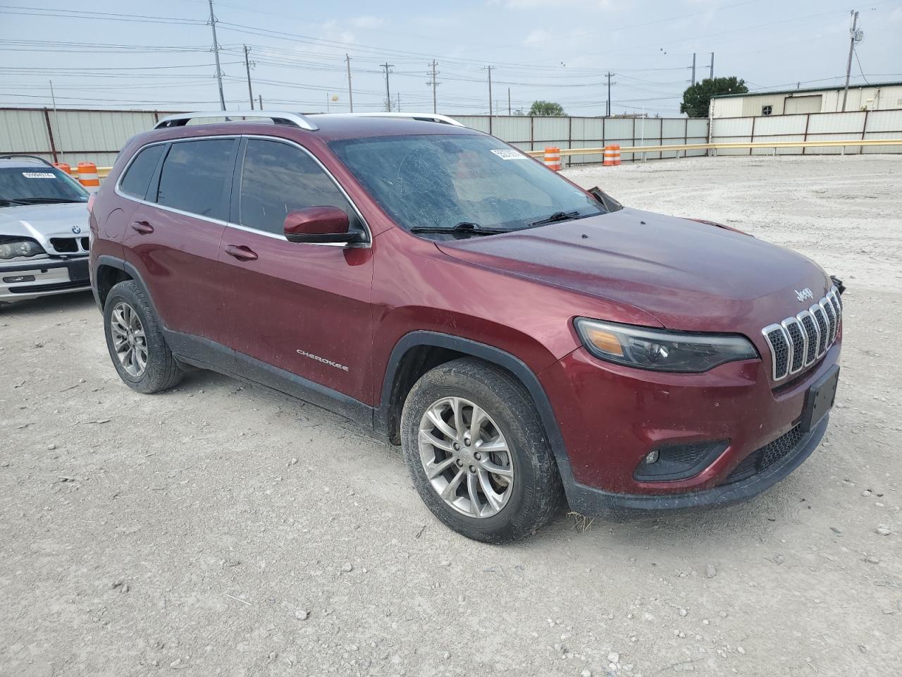 1C4PJLLB0KD395836 2019 Jeep Cherokee Latitude Plus