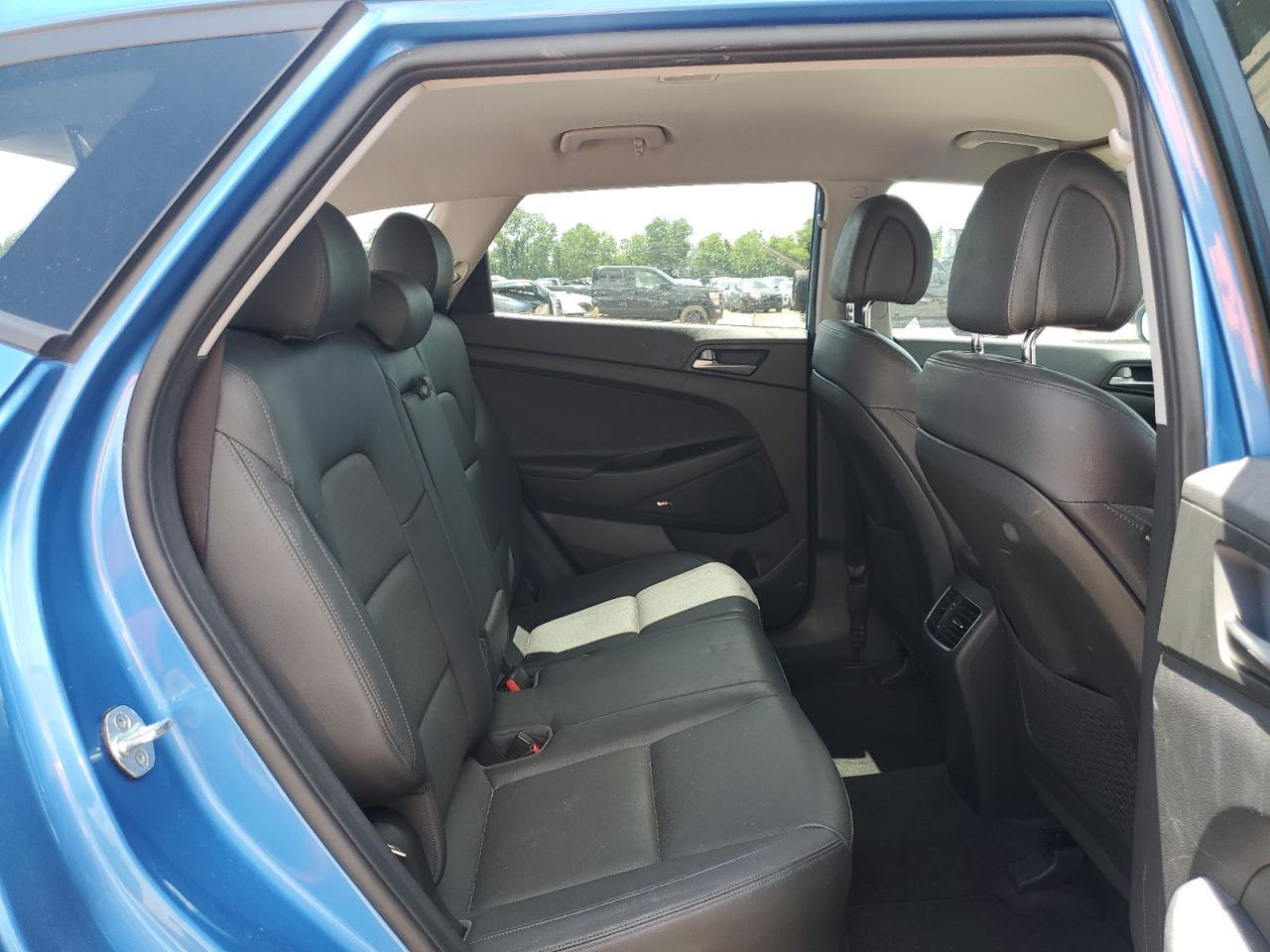 KM8J33A4XHU423117 2017 Hyundai Tucson Limited