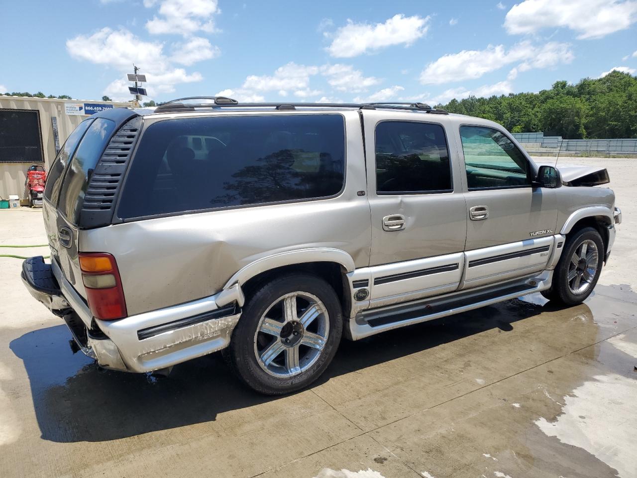 3GKFK16T01G142250 2001 GMC Yukon Xl K1500