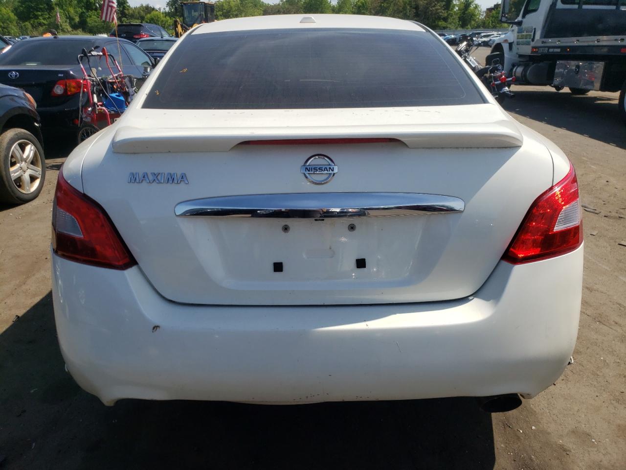 1N4AA5APXAC861296 2010 Nissan Maxima S