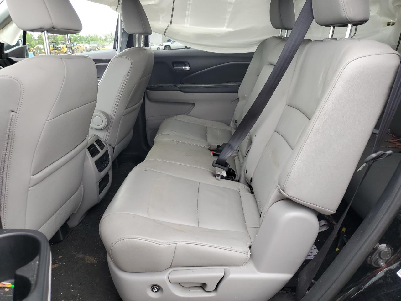 5FNYF6H5XGB100364 2016 Honda Pilot Exl