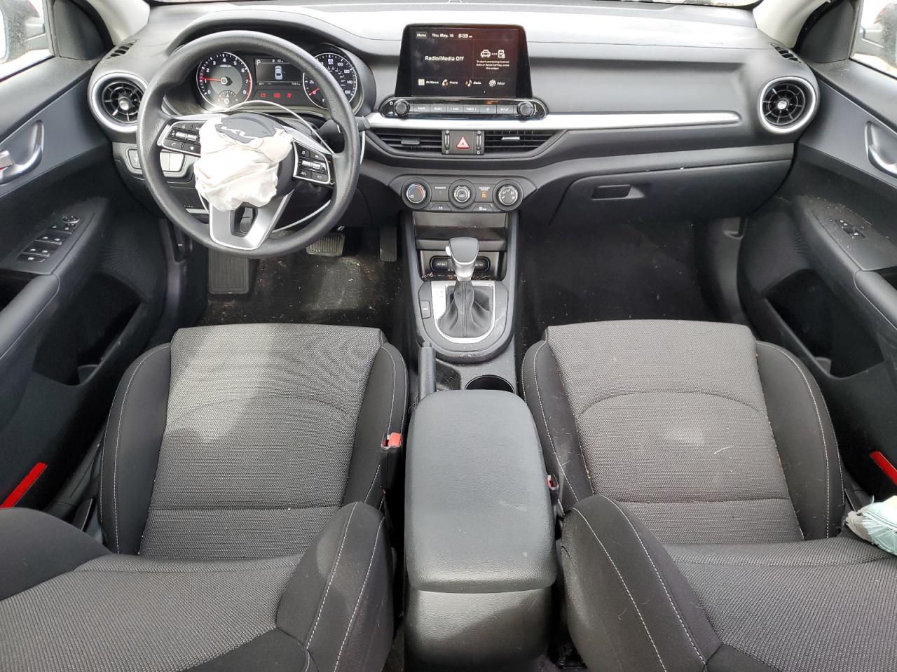 3KPF24AD7PE555994 2023 Kia Forte Lx