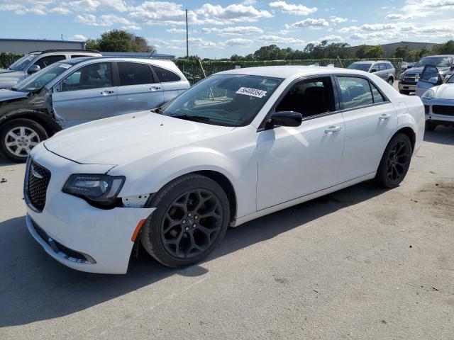 2019 Chrysler 300 Touring VIN: 2C3CCAAG7KH755834 Lot: 56400354