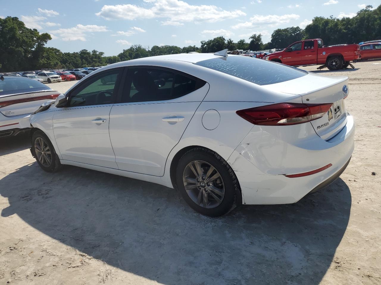 5NPD84LF5JH250422 2018 Hyundai Elantra Sel