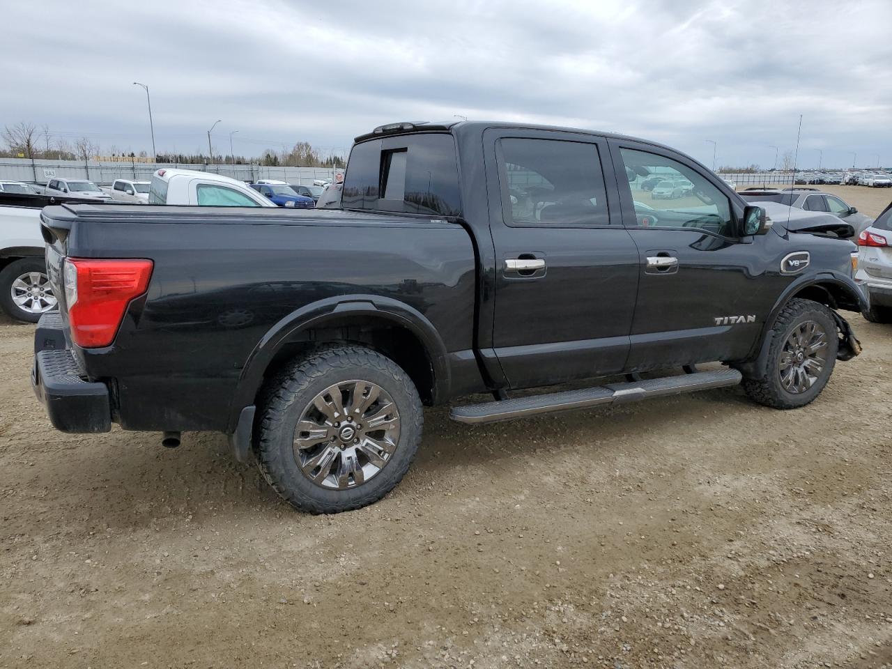 1N6AA1E52HN525486 2017 Nissan Titan Sv