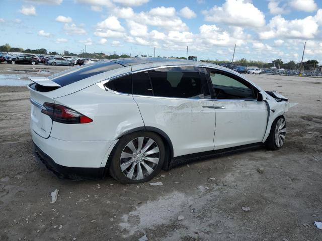 2020 Tesla Model X VIN: 5YJXCBE24LF247233 Lot: 56298244