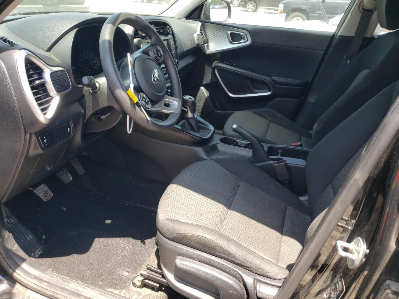 KNDJ22AUXM7755830 2021 Kia Soul Lx