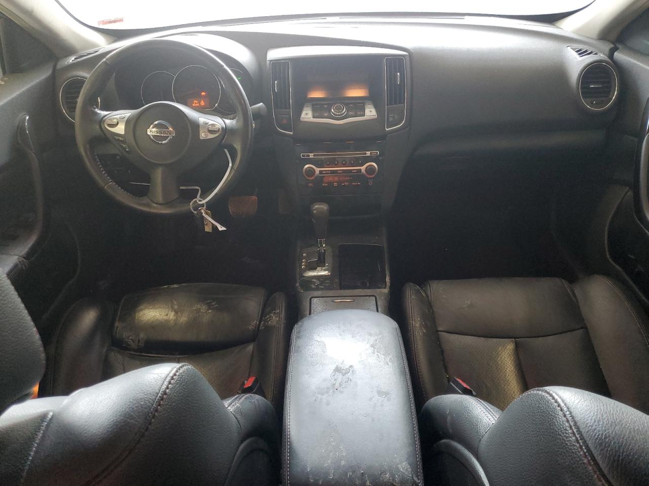 1N4AA5APXAC832915 2010 Nissan Maxima S