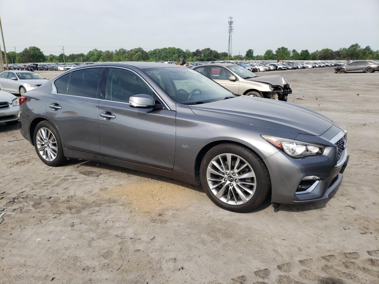 JN1CV7AR9JM280518 2018 Infiniti Q50 Pure