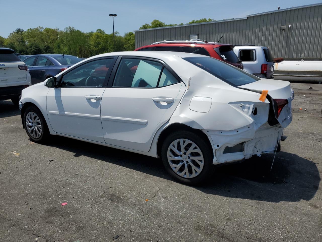 2019 Toyota Corolla L vin: 2T1BURHEXKC228582