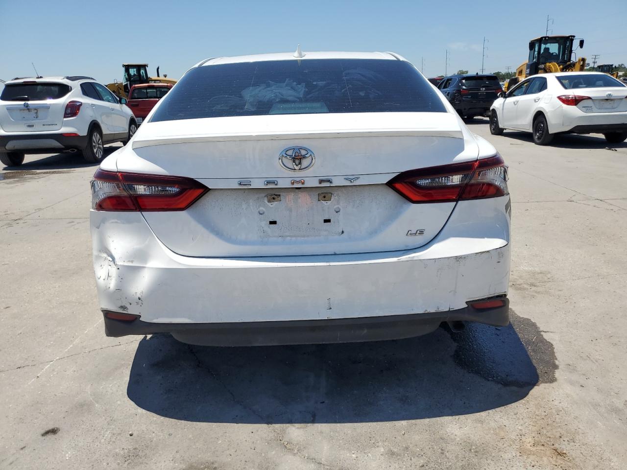 4T1C11AK3NU620157 2022 Toyota Camry Le