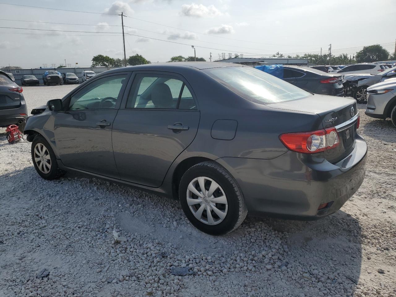 2T1BU4EE7DC111584 2013 Toyota Corolla Base