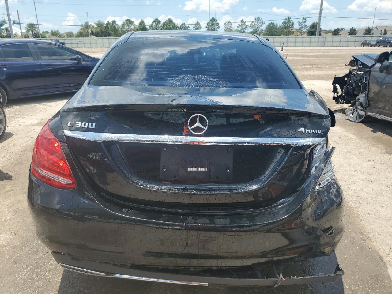 55SWF4JB1JU268976 2018 Mercedes-Benz C 300