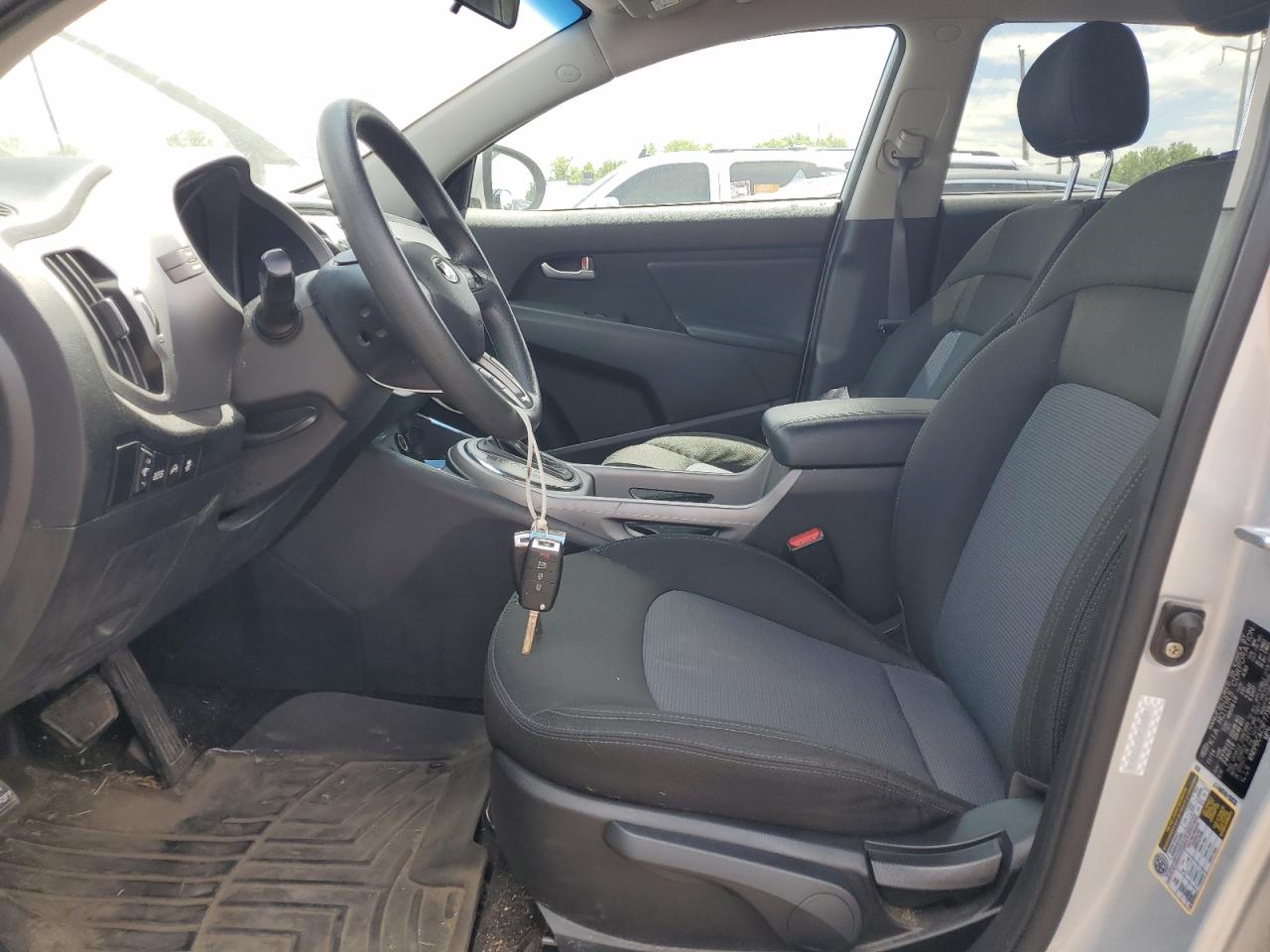 KNDPBCAC5F7738430 2015 Kia Sportage Lx