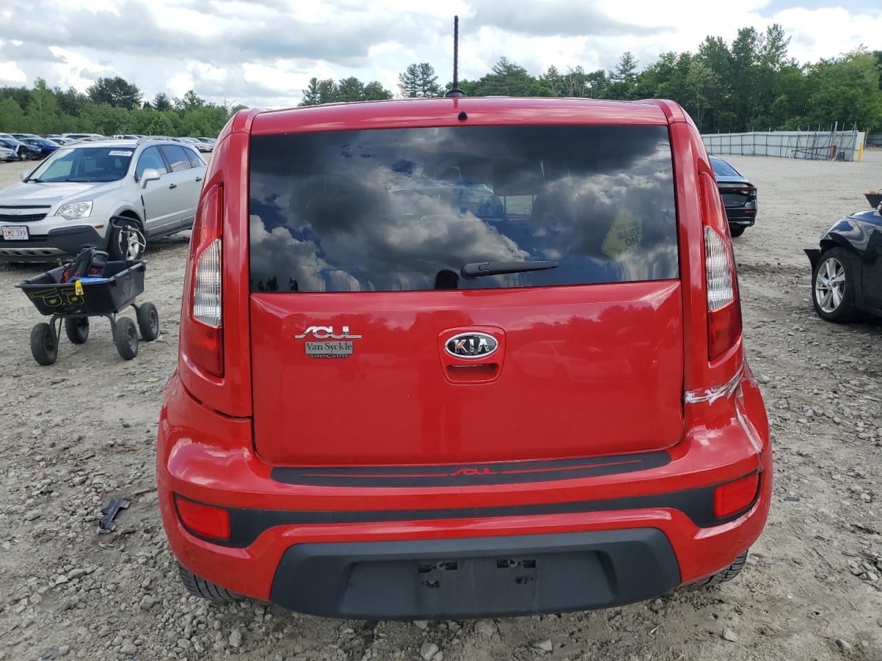 KNDJT2A64C7358630 2012 Kia Soul +