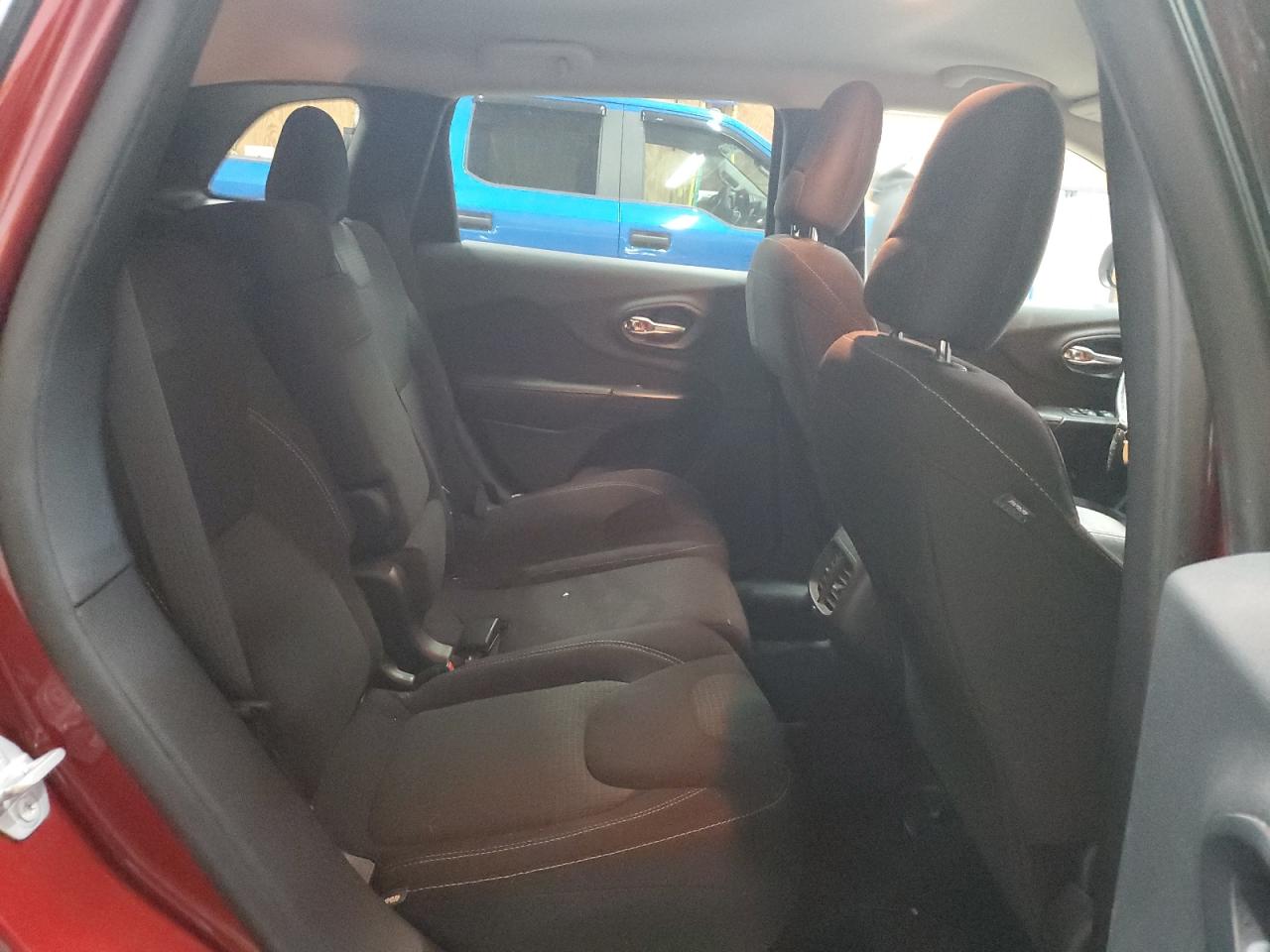 1C4PJMCSXGW211147 2016 Jeep Cherokee Latitude