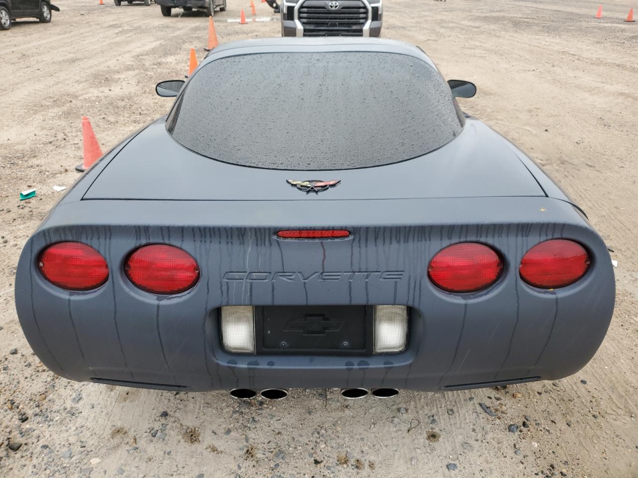 1G1YY22GX25120145 2002 Chevrolet Corvette
