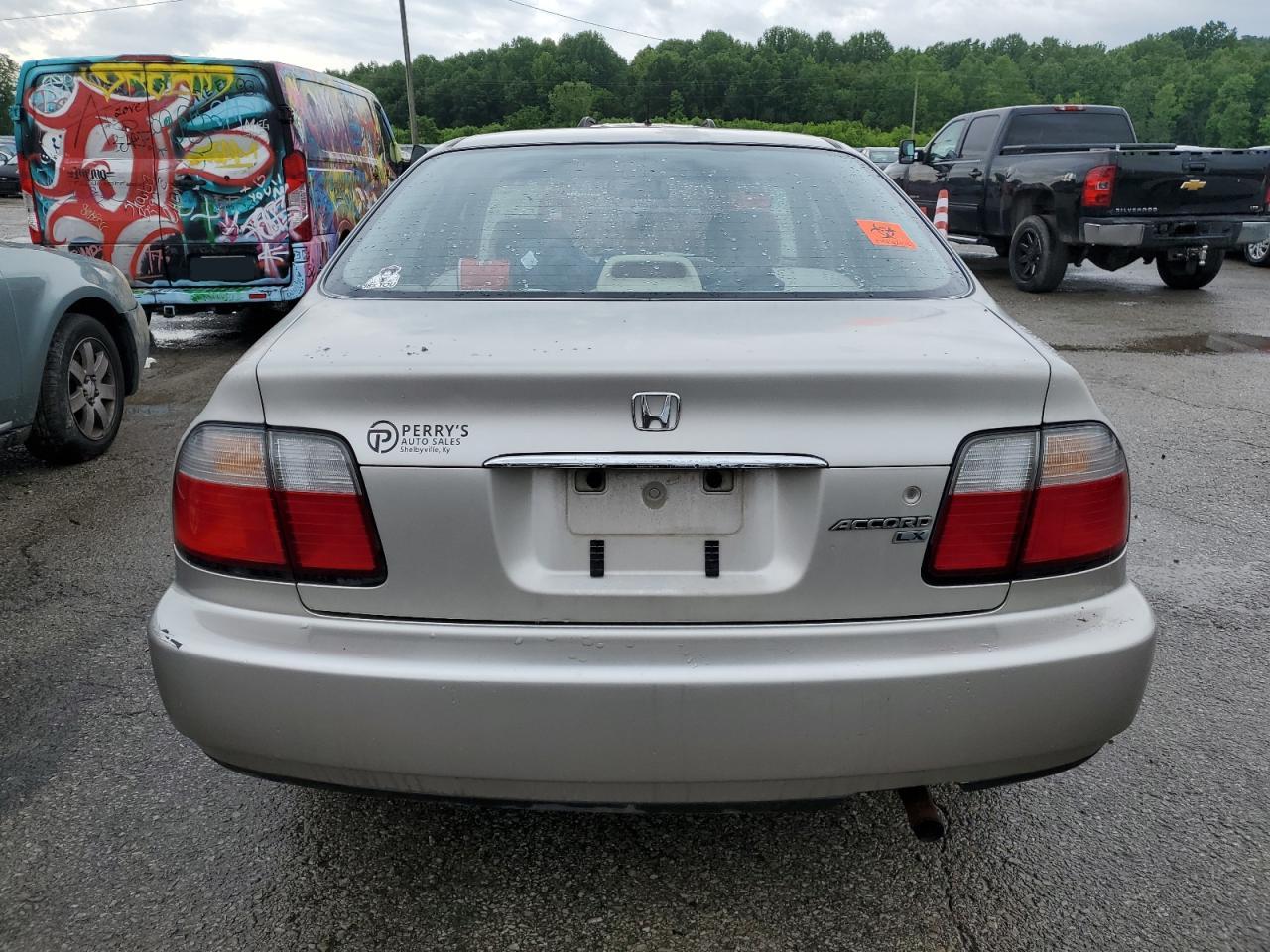 1HGCD5633TA213959 1996 Honda Accord Lx