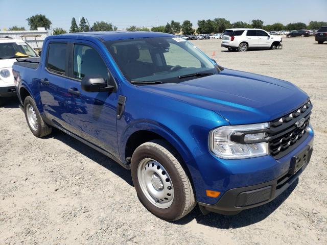 3FTTW8E33PRA10643 Ford Maverick X 4