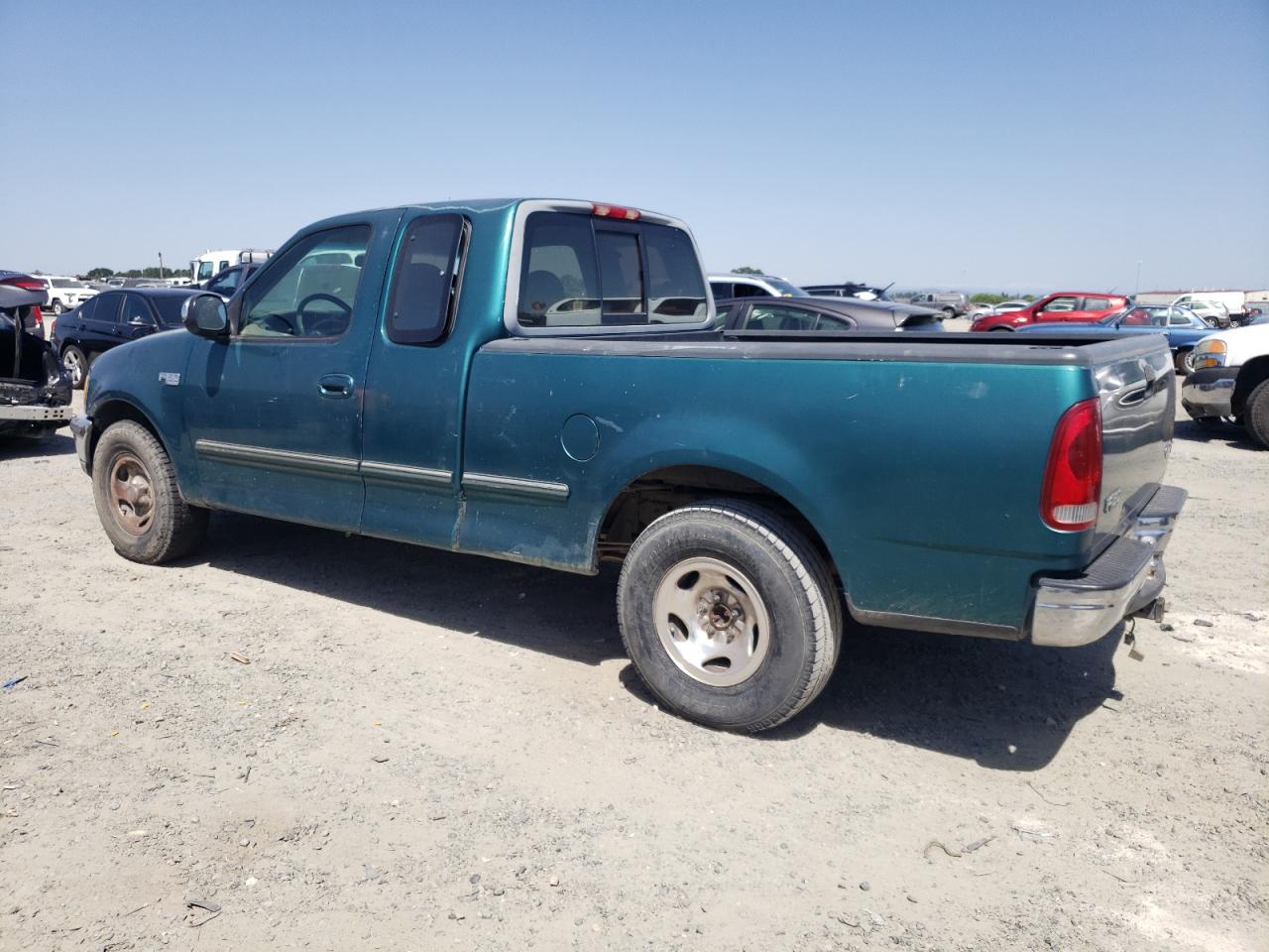 1FTDX1726VKC04016 1997 Ford F150