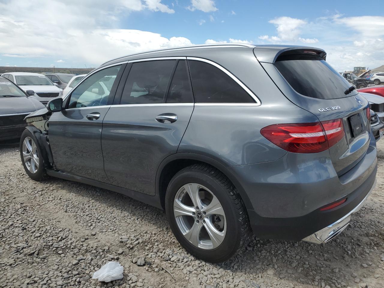 WDC0G4KB1HV012460 2017 Mercedes-Benz Glc 300 4Matic