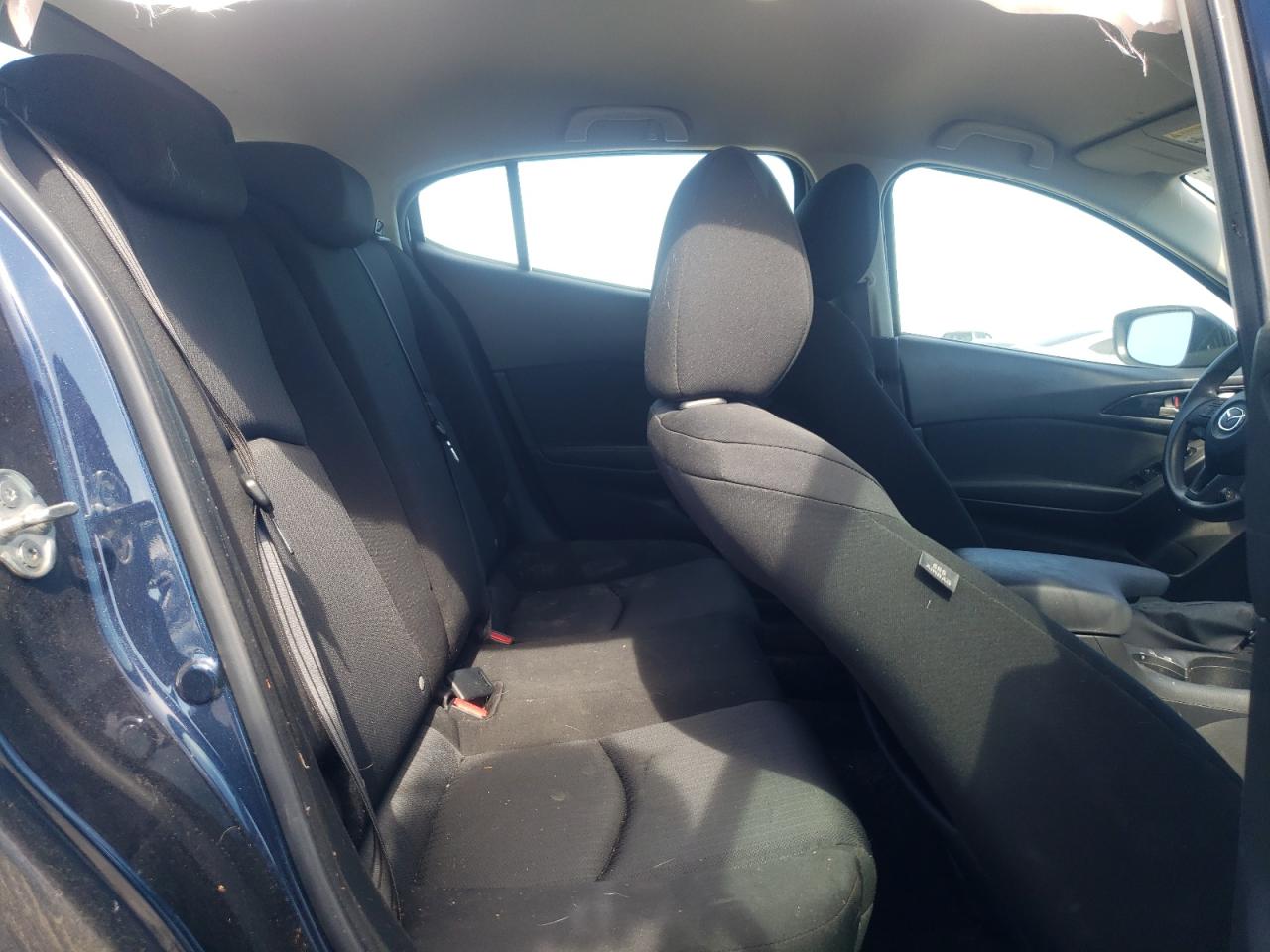 3MZBM1K73FM157215 2015 Mazda 3 Sport