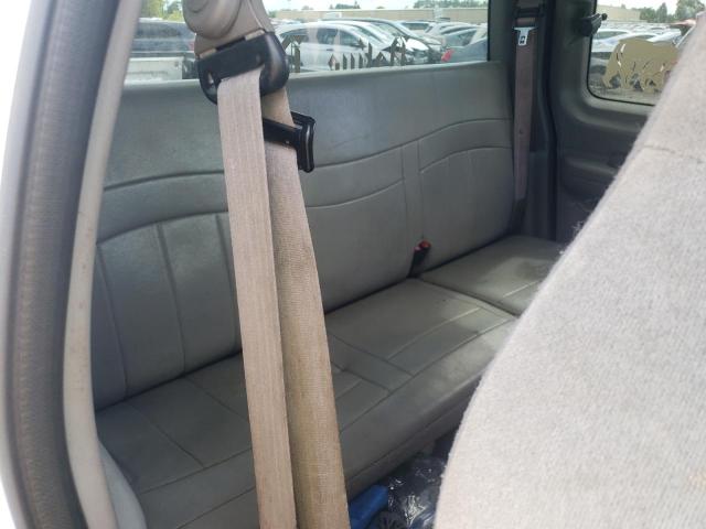 2000 Ford F150 VIN: 2FTPX17L6YCA82045 Lot: 55120604