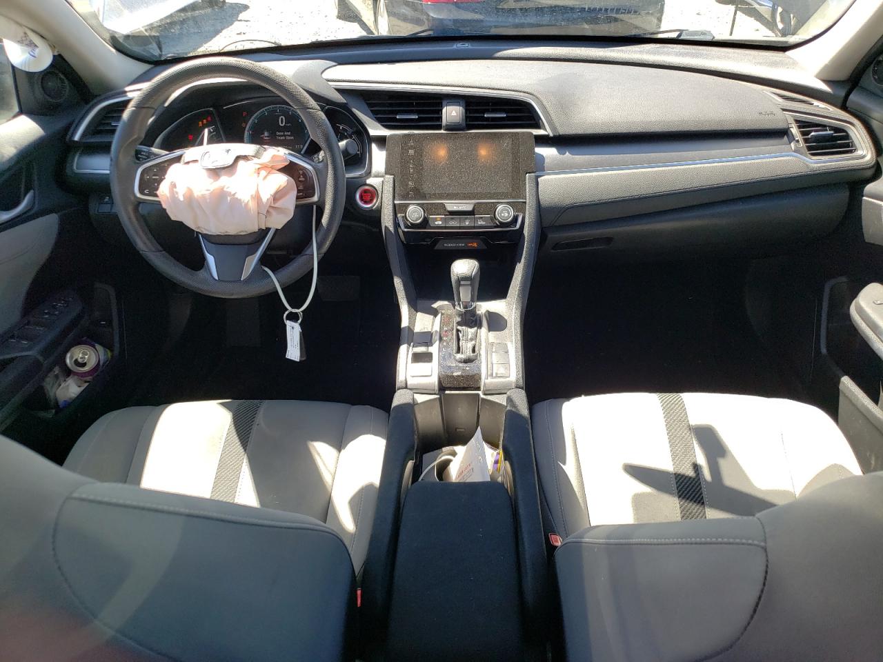 2HGFC2F77JH525458 2018 Honda Civic Ex