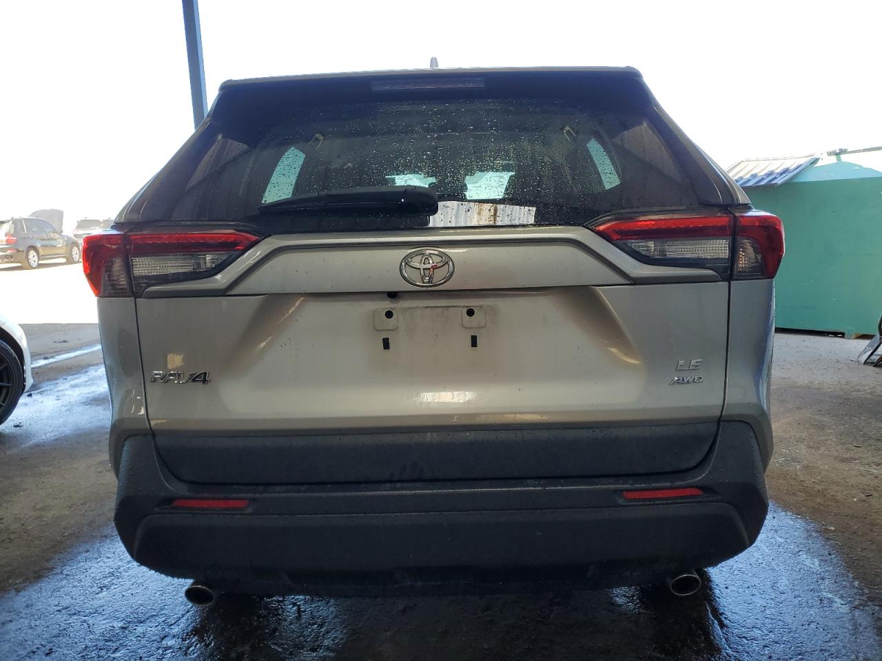 2T3F1RFVXNW281371 2022 Toyota Rav4 Le