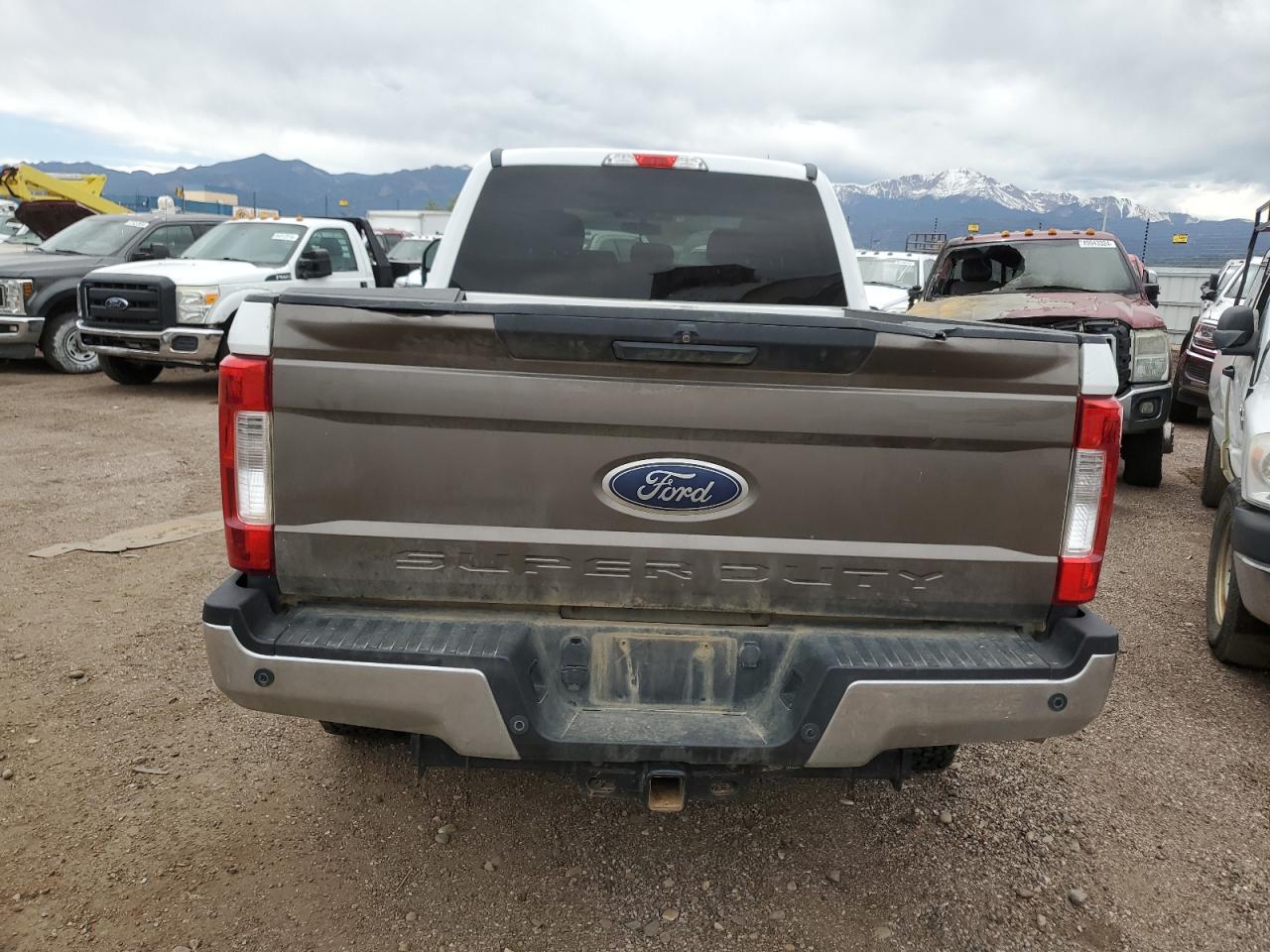 1FT8W3BT6HED58017 2017 Ford F350 Super Duty