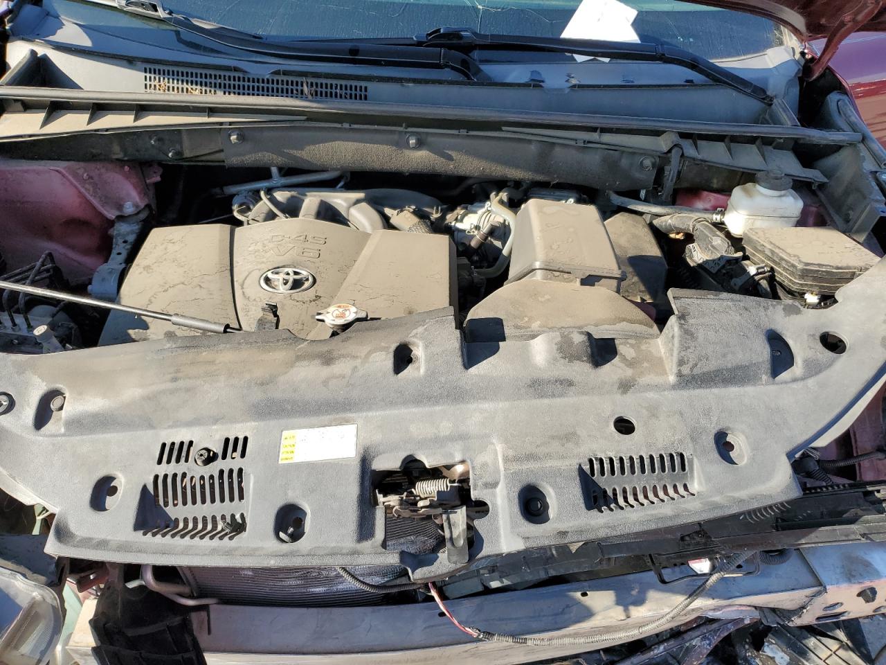 5TDKZRFH2KS352559 2019 Toyota Highlander Se