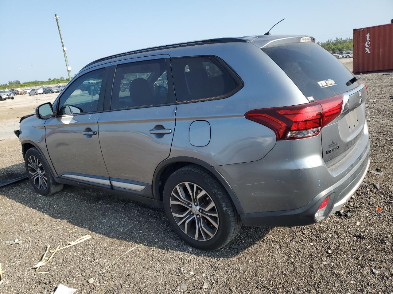 JA4AD3A31GZ029221 2016 Mitsubishi Outlander Se